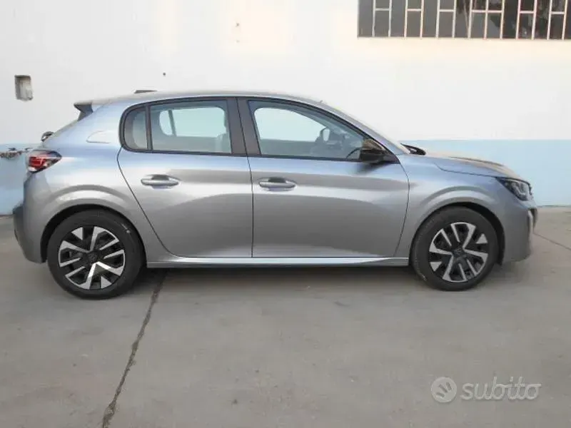 Nuova Peugeot 208 Business-Line 2026 Grigio Utilitaria