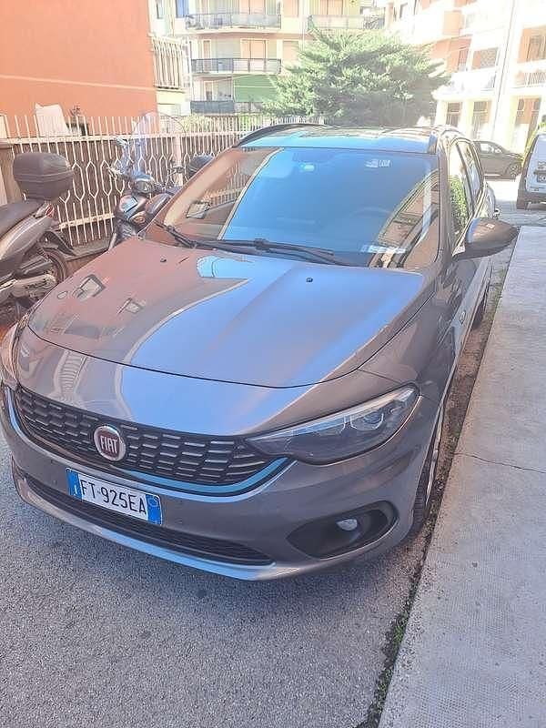 Käytetty Fiat Tipo Lounge 120 HP (88 kW) 2017 Farmari