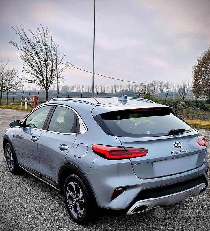 Usata Kia XCeed Urban 120 CV (88 kW) 2019 Grigio SUV