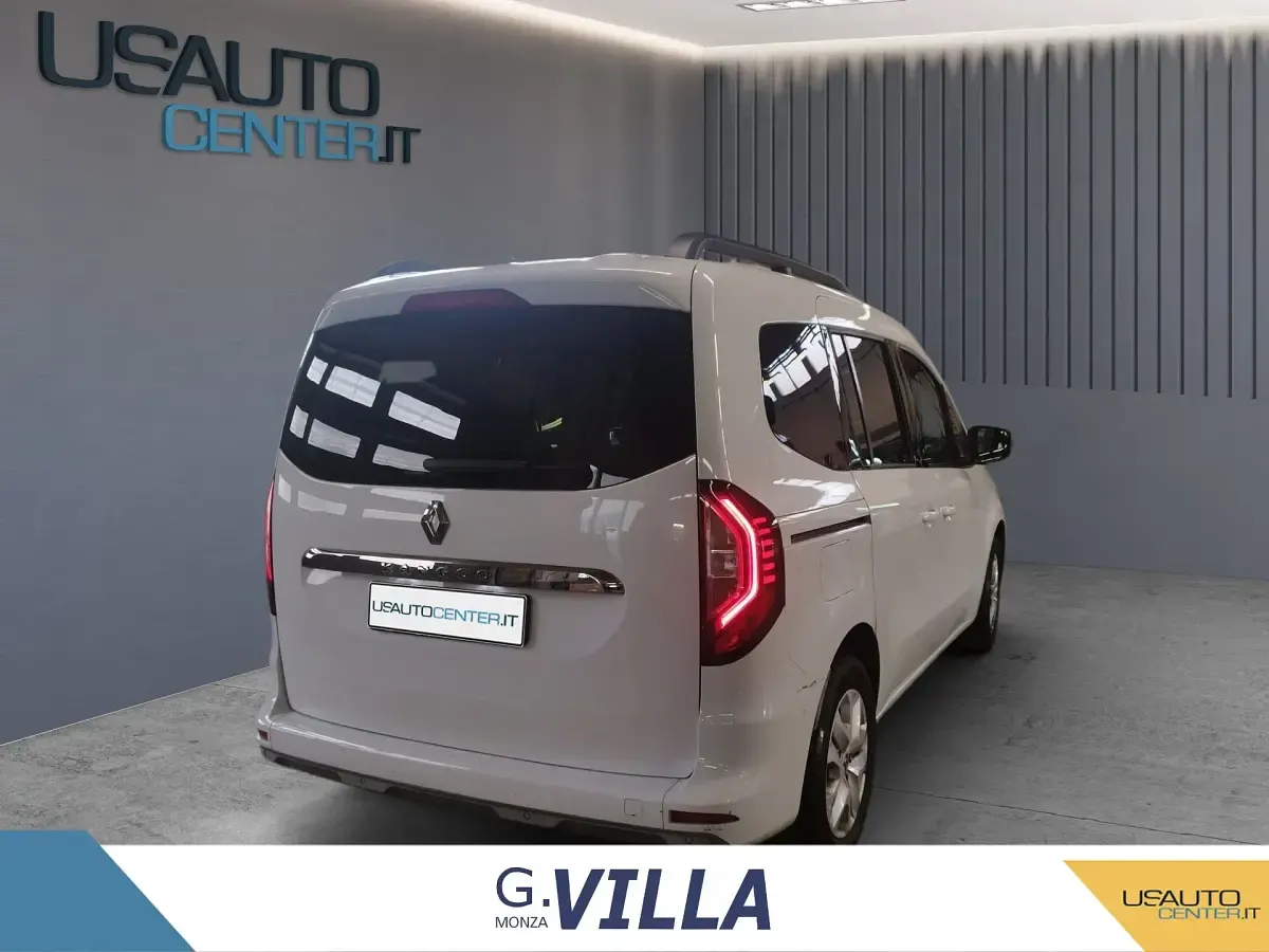 Usata Renault Kangoo Edition One 102 CV (75 kW) 2022 Bianco Monovolume