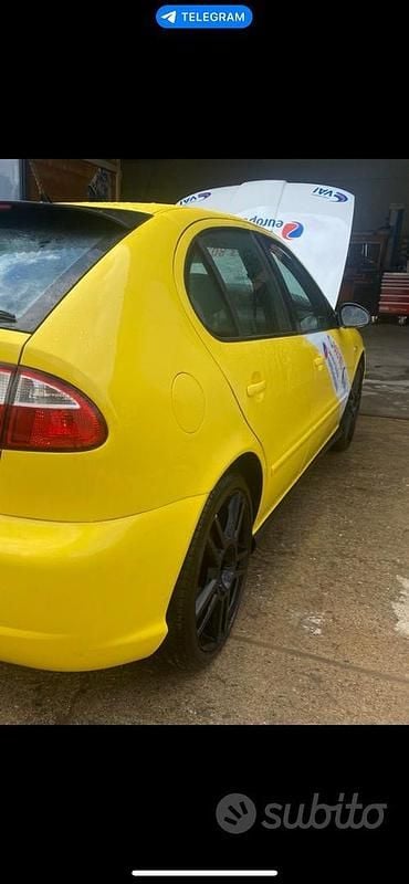 Usata Seat Leon 100 CV (73 kW) 2005 Utilitaria