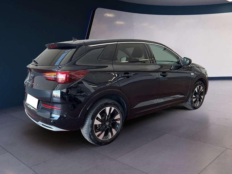 Usata Opel Grandland X Business Elegance 131 CV (96 kW) 2022 Nero SUV