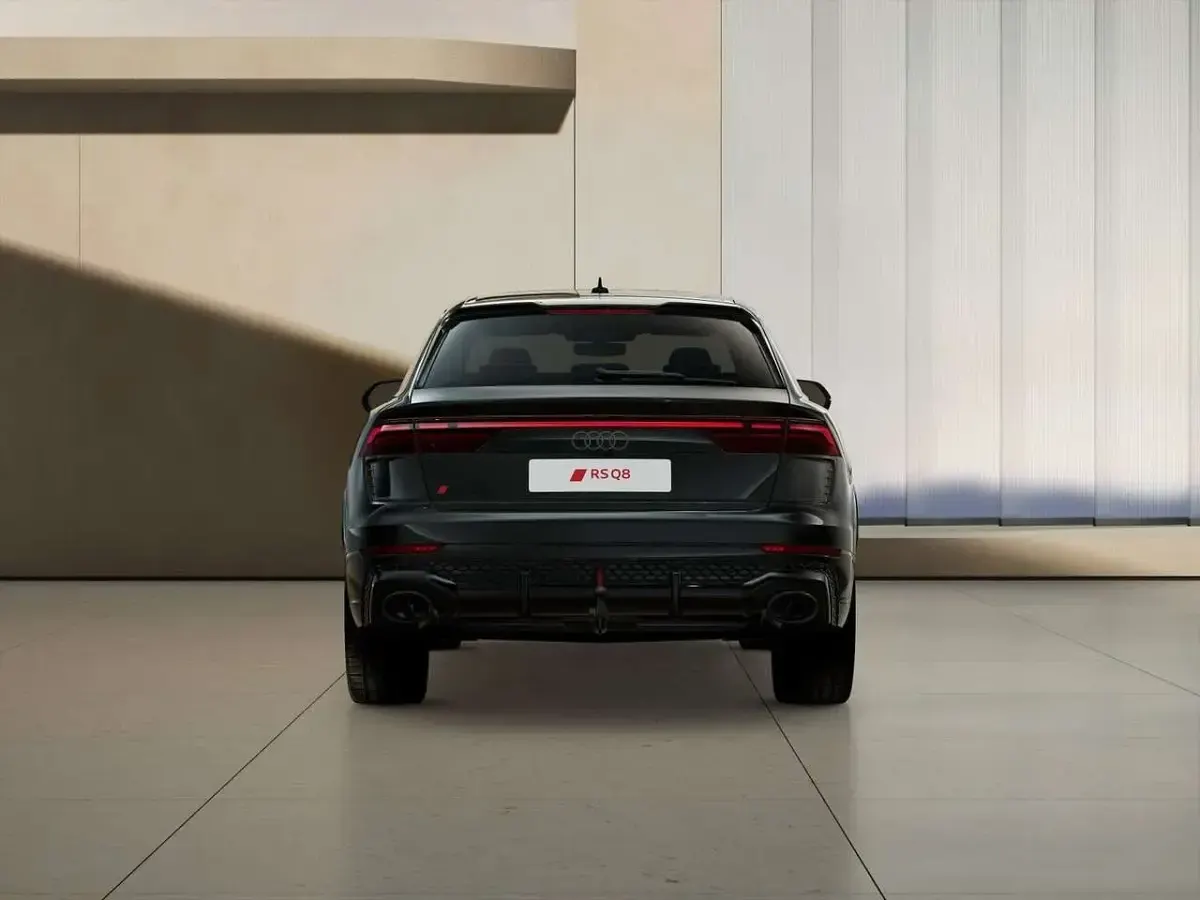 Nuova Audi RS Q8 Performance 640 CV (470 kW) 2026 Nero SUV