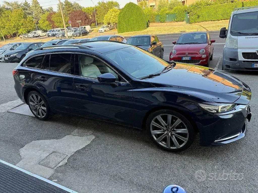 Usata Mazda 6 Signature 184 CV (135 kW) 2020 Bluazzurro Station wagon
