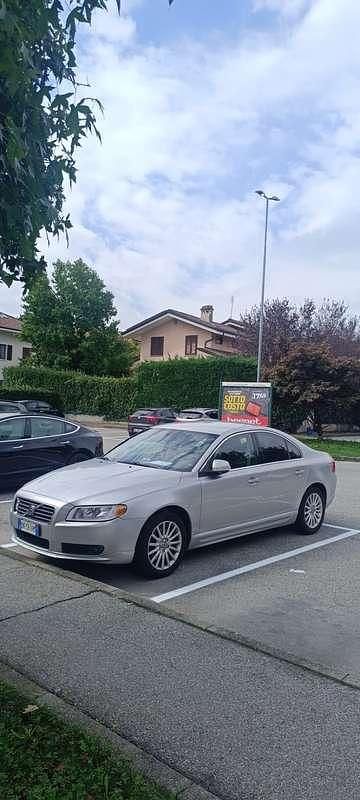 Usata Volvo S80 Kinetic 185 CV (136 kW) 2008 Berlina