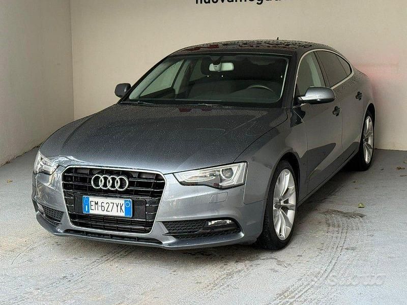 Usata Audi A5 177 CV (130 kW) 2012 Grigio Coupé