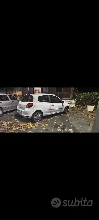 Usata Renault Clio 75 CV (55 kW) 2010 Bianco Utilitaria