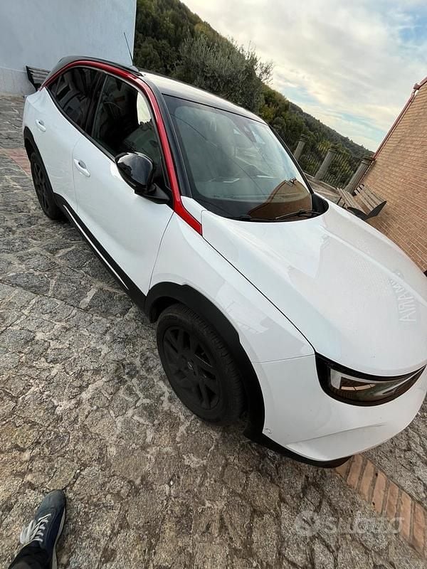 Usata Opel Mokka GS Line 110 CV (80 kW) 2022 Bianco SUV