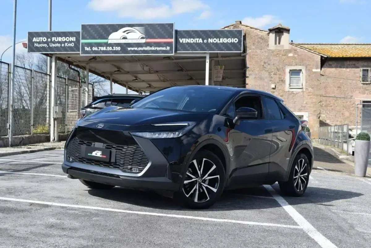 Usata Toyota C-HR+ Trend 111 kW (151 CV) 2025 Grigio SUV