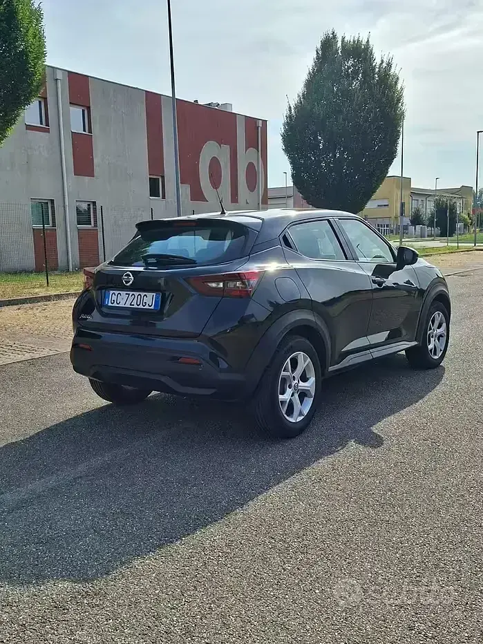 Usata Nissan Juke Acenta 117 CV (86 kW) 2020 Nero SUV