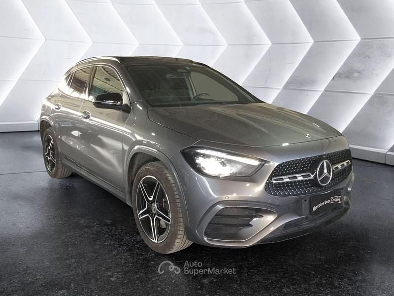 Usata Mercedes GLA250 Advanced Plus 218 CV (160 kW) 2025 Grigio SUV