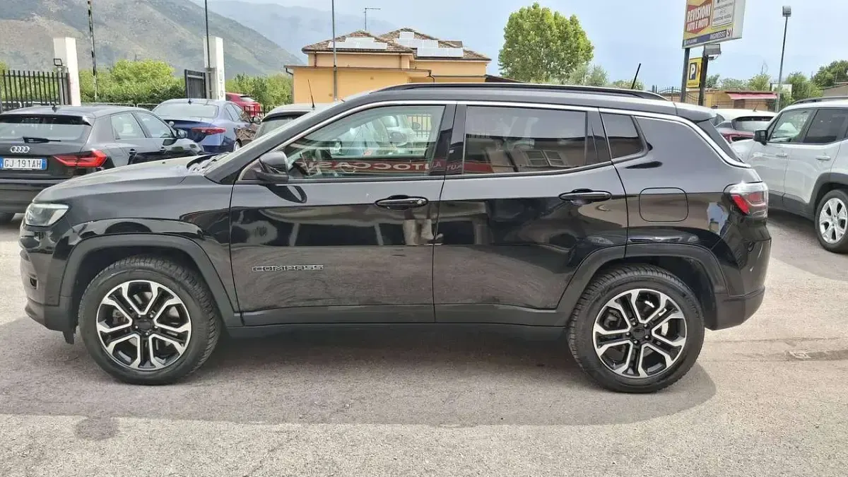 Usata Jeep Compass Limited 131 CV (96 kW) 2022 Nero SUV