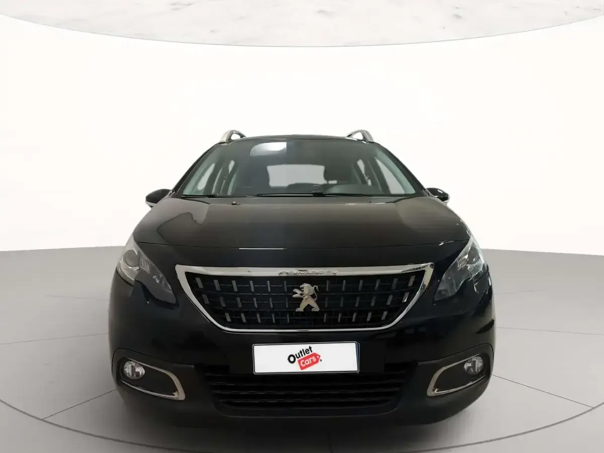 Usata Peugeot 2008 Allure 83 CV (61 kW) 2019 Nero metallizzato SUV