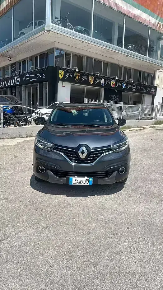 Usata Renault Kadjar Bose Edition 110 CV (80 kW) 2017 Bluazzurro SUV