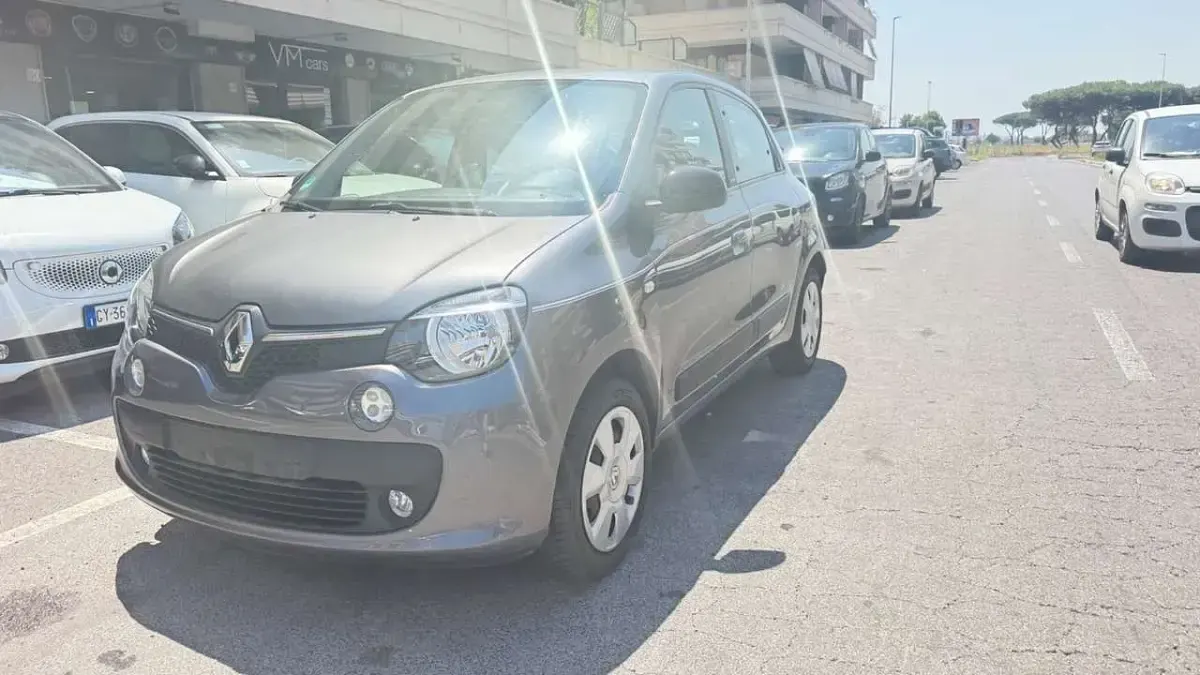 Usata Renault Twingo 65 CV (47 kW) 2019 Grigio Utilitaria