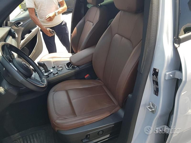 Usata Alfa Romeo Stelvio 210 CV (154 kW) 2023 Grigio SUV