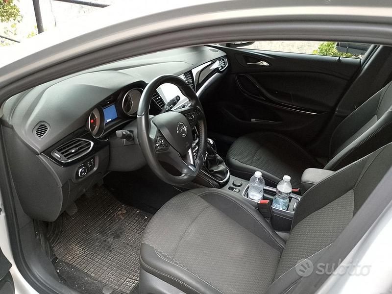 Usata Opel Astra 136 CV (100 kW) 2018 Berlina