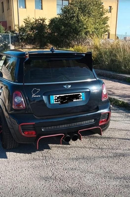 Usata Mini Cooper 250 CV (183 kW) 2007 Nero Utilitaria