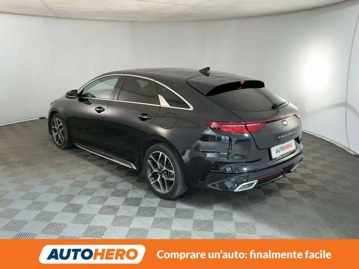 Usata Kia ProCeed GT-Line 160 CV (117 kW) 2021 Nero Station wagon