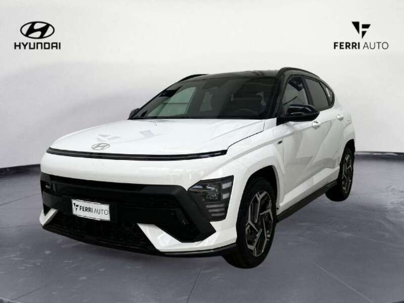 Bianco pastello Usata 2024 Hyundai Kona N Line SUV | 28.200 € (Molto cara) - Immagine 1/4