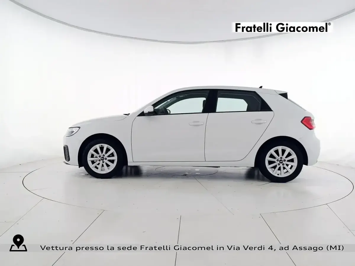 Usata Audi A1 Sportback Business 110 CV (80 kW) 2025 Bianco ghiacciaio metallizzato Utilitaria