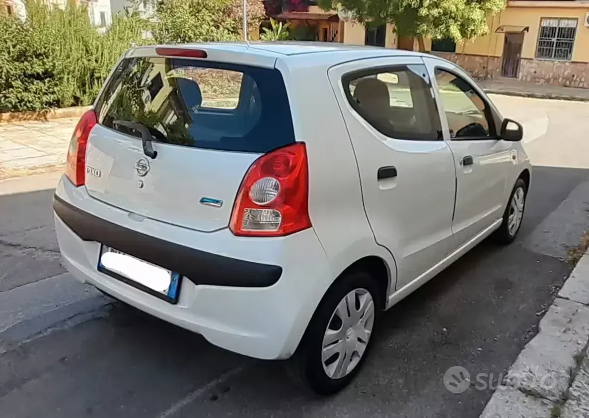 Usata Nissan Pixo 68 CV (50 kW) 2010 Bianco Utilitaria