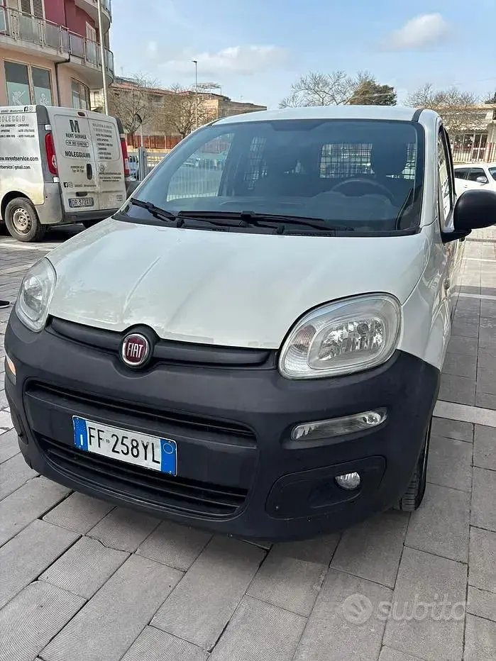 Usata Fiat Panda Pop 80 CV (58 kW) 2016 Bianco Utilitaria