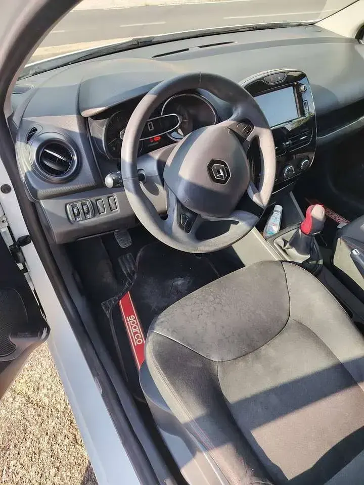 Usata Renault Clio IV 75 CV (55 kW) 2013 Bianco Berlina
