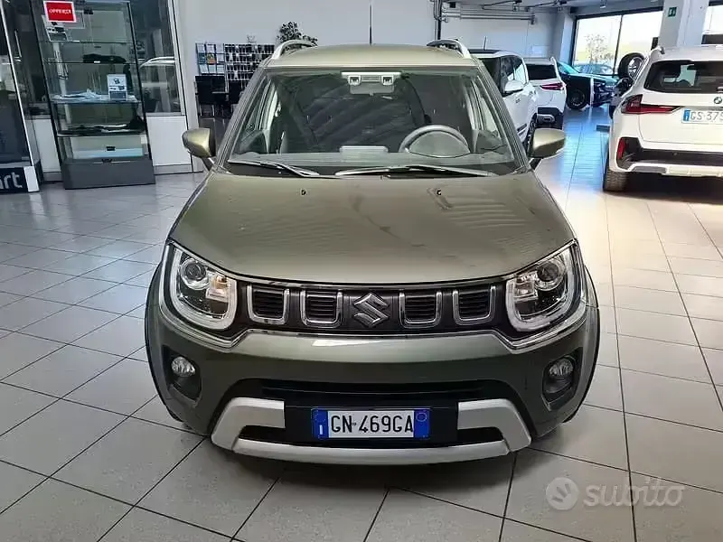 Usata Suzuki Ignis 83 CV (61 kW) 2023 Verde SUV