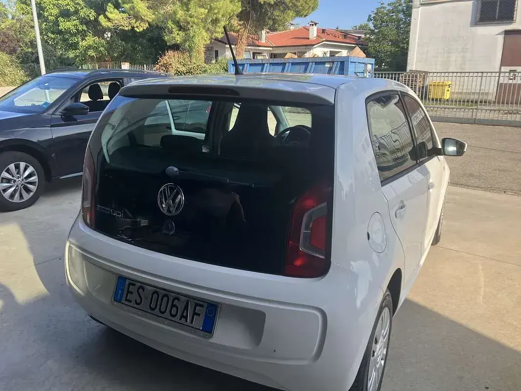 Usata VW up! 68 CV (50 kW) 2013 Utilitaria