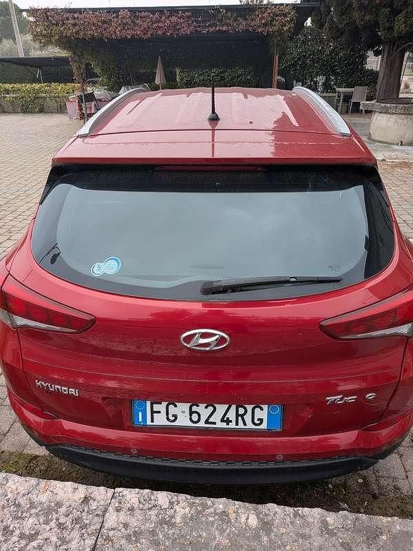 Usata Hyundai Tucson 116 CV (85 kW) 2017 Rosso SUV