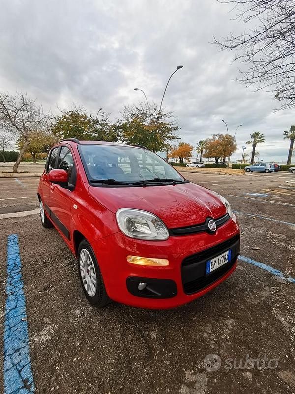 Usata Fiat Panda Lounge 69 CV (50 kW) 2013 Rosso Berlina