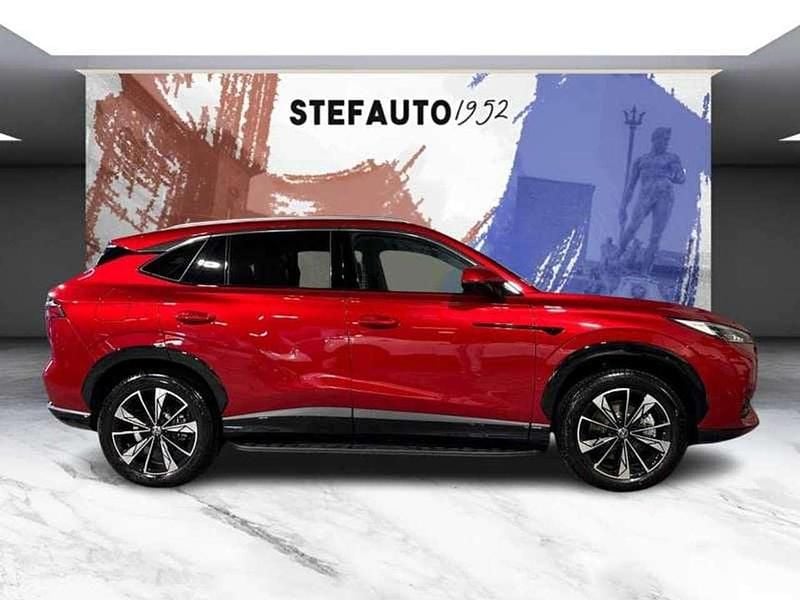 Nuova MG HS Luxury 224 CV (164 kW) 2026 Diamond red SUV