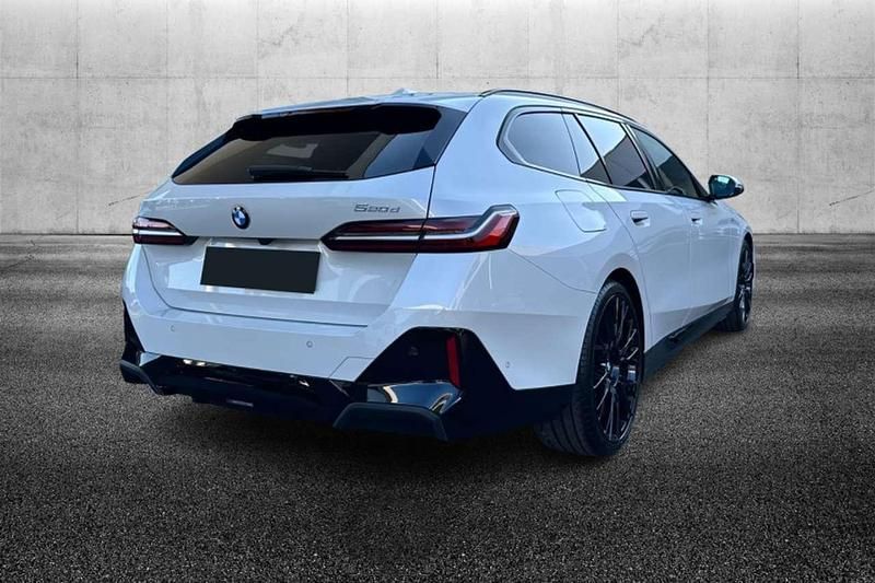 Usata BMW 520 M Sport 197 CV (144 kW) 2024 Bianco Station wagon