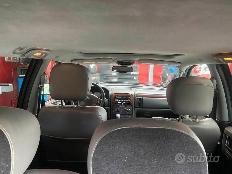 Usata Jeep Grand Cherokee Limited 163 CV (119 kW) 2004 Nero SUV