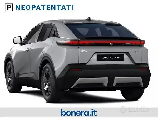 Nuova Toyota C-HR+ 122 kW (167 CV) 2026 Cement grey SUV