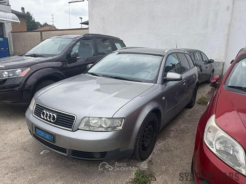 Nessuno Usata 2003 Audi A4 Comfort Station wagon | 1100 € (Super prezzo) - Immagine 1/2