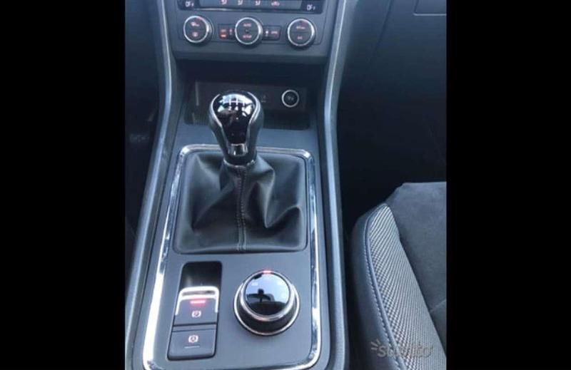 Usata Seat Ateca 116 CV (85 kW) 2017 Bianco SUV