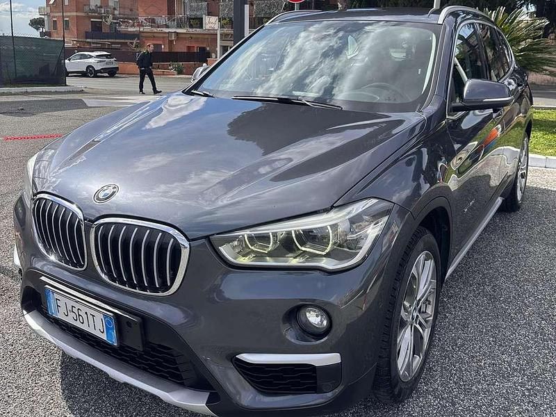 Usata BMW X1 xLine 150 CV (110 kW) 2017 Grigio SUV