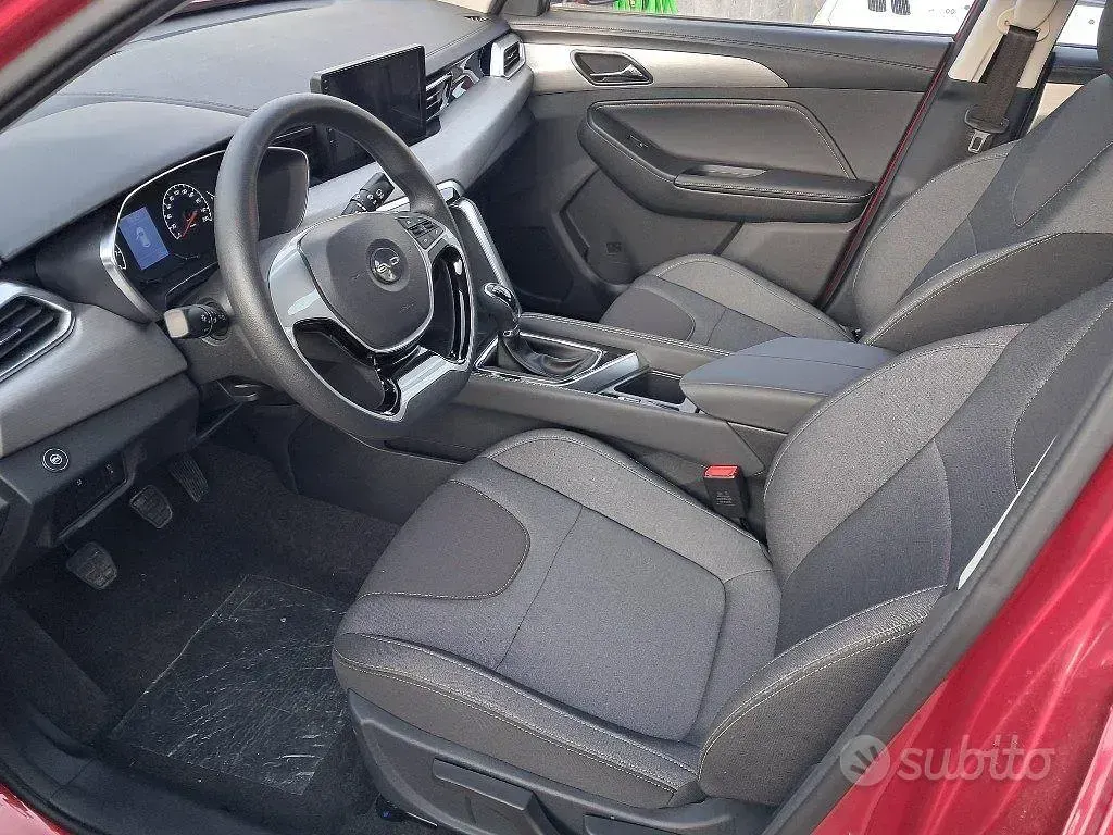 Nuova EVO Evo 5 126 CV (92 kW) 2026 Rosso SUV