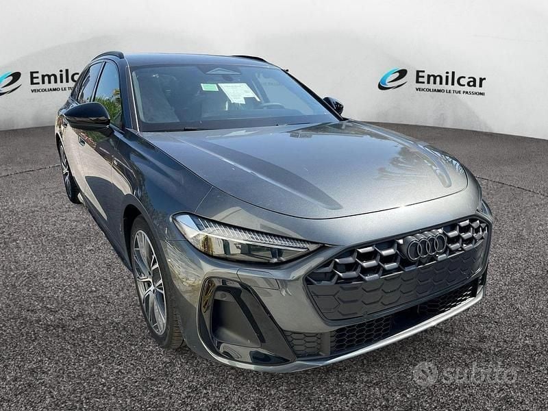 Nuova Audi A5 S-Line 204 CV (150 kW) 2025 Grigio daytona Coupé