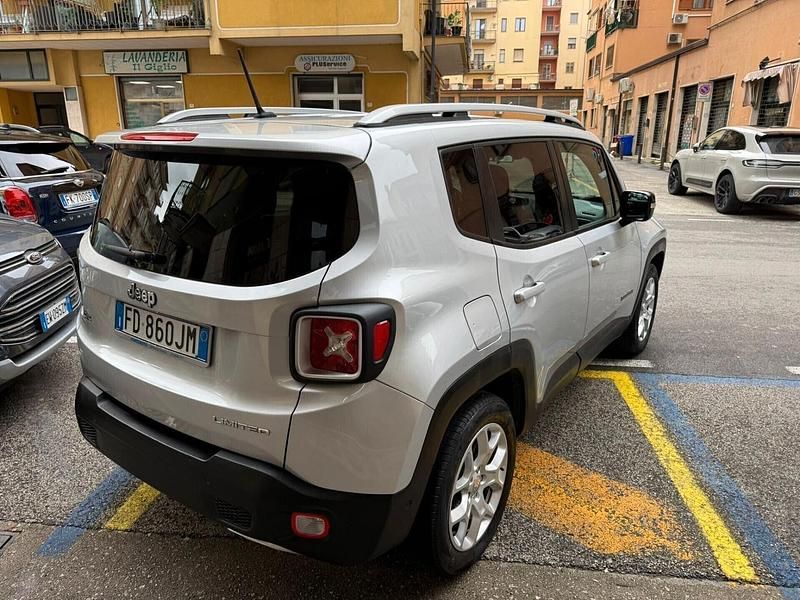 Usata Jeep Renegade Limited 120 CV (88 kW) 2016 Argento SUV