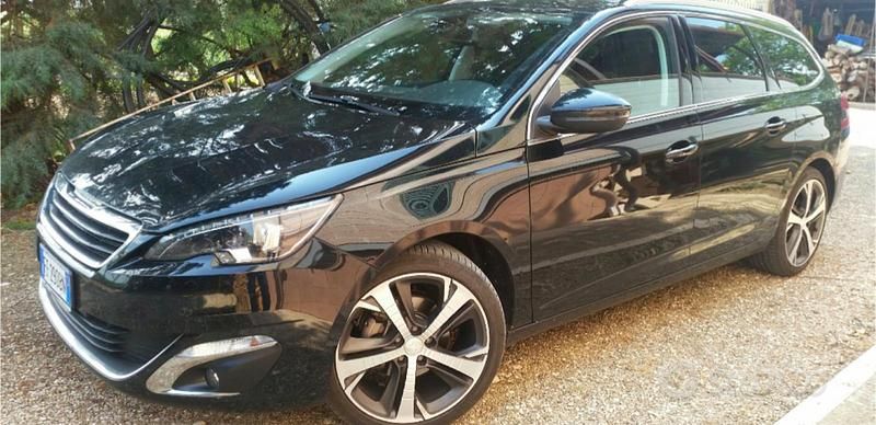 Usata Peugeot 308 SW 120 CV (88 kW) 2016 Nero Station wagon