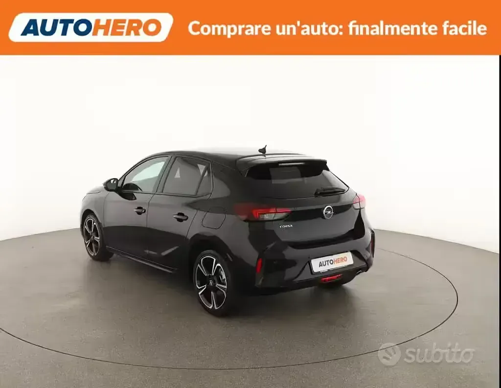 Usata Opel Corsa GS Line 101 CV (74 kW) 2021 Nero Utilitaria