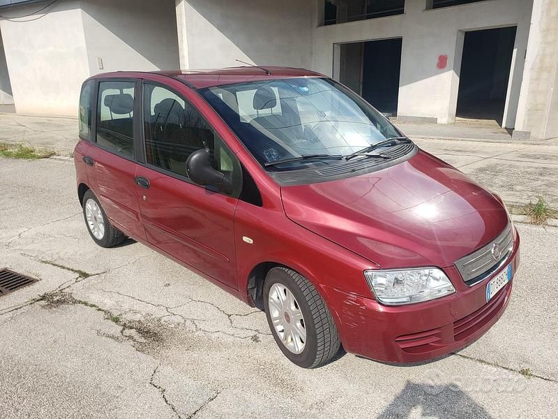 Usata Fiat Multipla 120 CV (88 kW) 2008 Monovolume