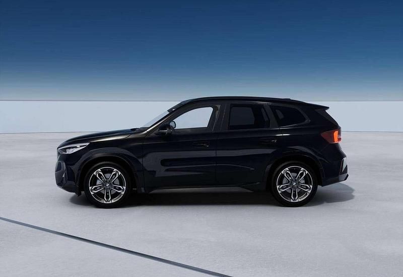 Ny BMW X1 M Sport 150 HK (110 kW) 2025 Sort SUV