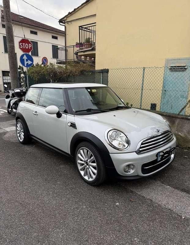Usata 2012 Mini Cooper D Due volumi | 6500 € (Cara) - Immagine 1/4