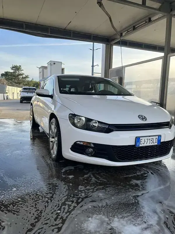 Usata VW Scirocco 140 CV (102 kW) 2011 Coupé