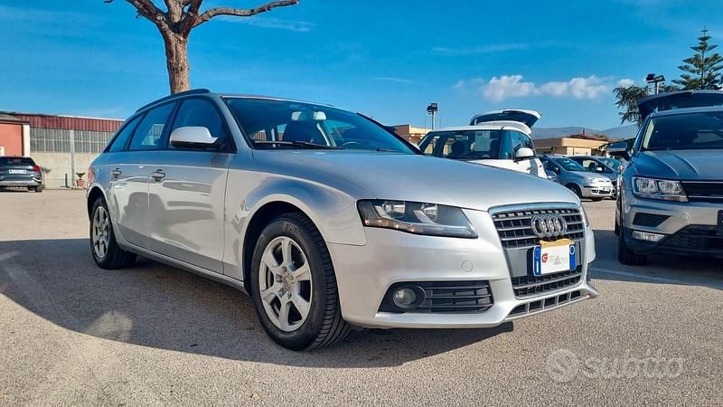 Usata Audi A4 120 CV (88 kW) 2010 Grigio Station wagon
