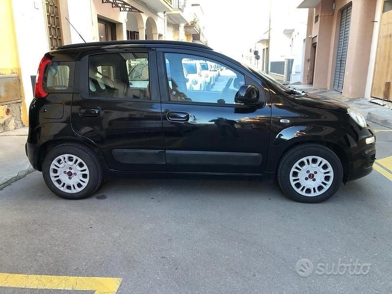 Usata Fiat Panda 69 CV (50 kW) 2015 Nero Utilitaria